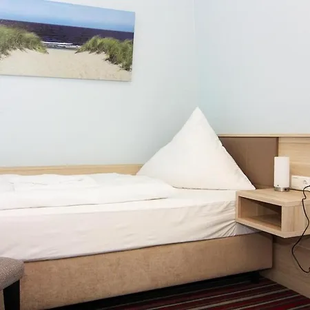 Apartments Im Avalon Hotel Bellevue, Fehmarn アパート フェーマルン