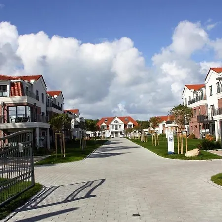 Apartments Im Avalon Hotel Bellevue, Fehmarn アパート フェーマルン